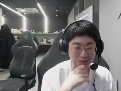 Zeus:烦恼过卡蜜儿还是纳尔,但先用杰斯纳尔打好基础