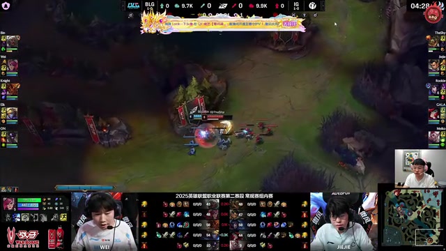 伤害大王!Uzi看ELK团战1.7W伤害人都傻了:这比iG五个人还要高!
